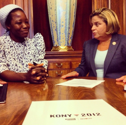 Rep. Ros-Lehtinen, chair of the House Foreign Affairs Committee, meeting with Sister Angelique while she was in Washington for the Congressional hearing on the LRA featuring advocates from the DR Congo. 